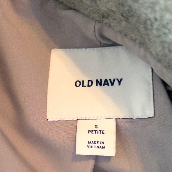 Old Navy Light Gray Jacket - Picture 3 of 6
